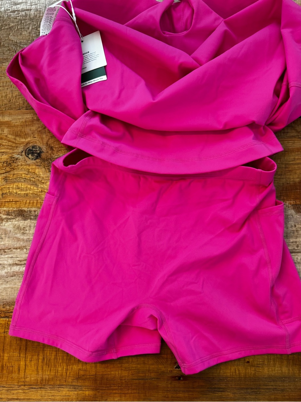 HALARA SoftlyZero Plush Backless Active Dress Easy Peezy Fuchsia size Medium - Picture 3 of 7